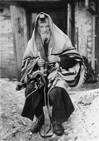 Rabbi Yekhiel Teitelbaum, Kolbuszower Rebbe